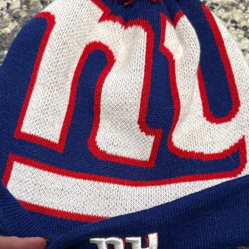 NY GIANTS  Pom Beanie - Red and Blue